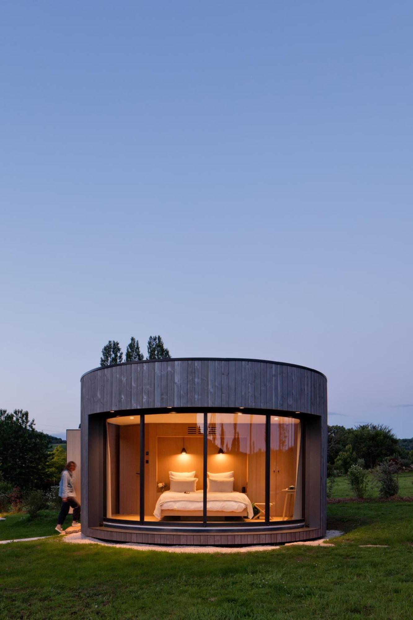 La Suite Prairie Tomette Singuliere Chateau (Saone-et-Loire) Exterior photo