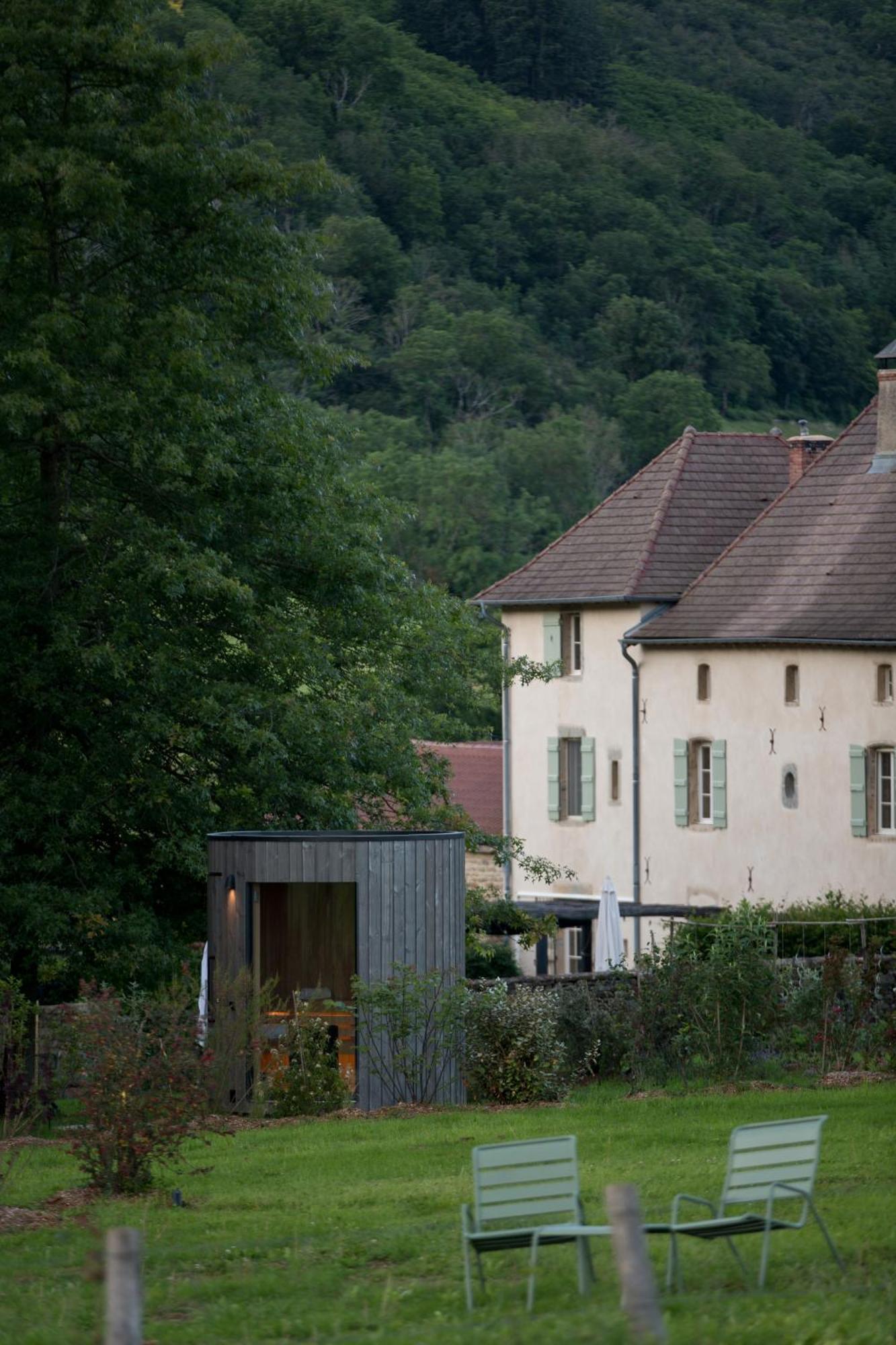 La Suite Prairie Tomette Singuliere Chateau (Saone-et-Loire) Exterior photo